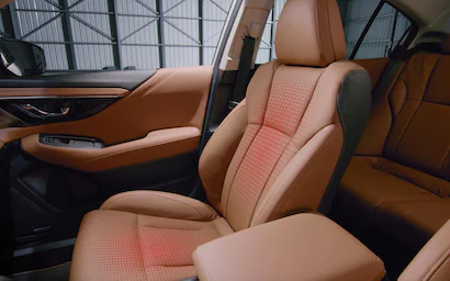 A photo illustration showing the heated and ventilated front seats on the 2022 Subaru Legacy Touring XT.